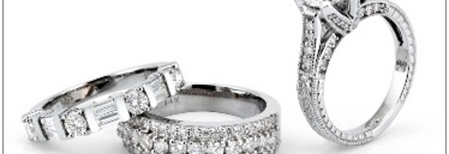 Different diamond ring setting Image